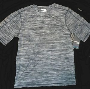 NWT Men's STARTING POINT Performance Tee Sz Med.